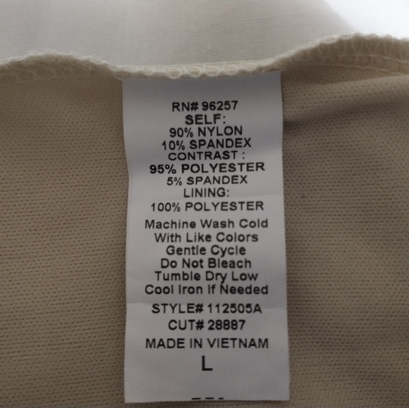 FREE SHIPPING! Large Sleeveless green lace over gold top by Per Seption Concept - Picture 3 of 8